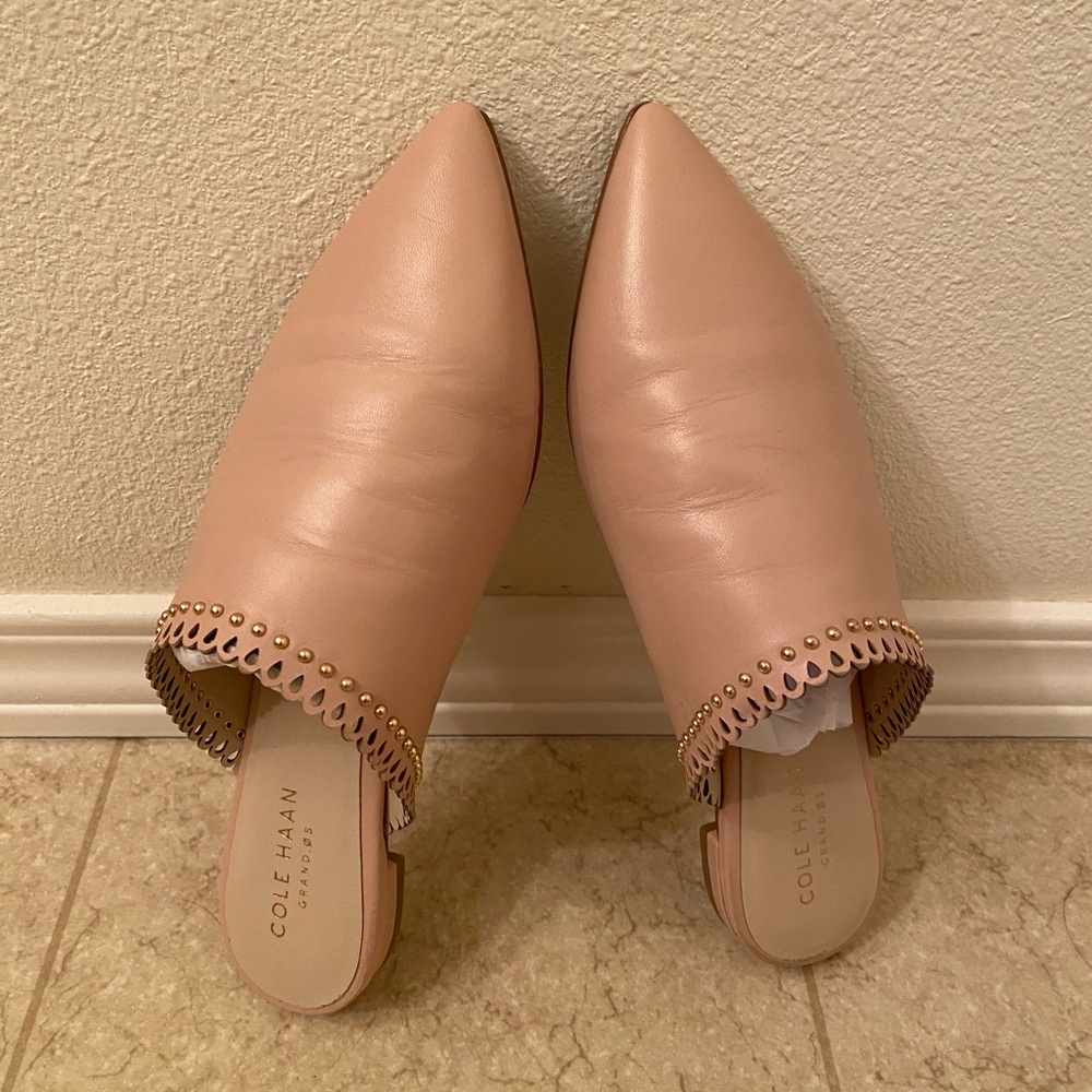 Pre-love Cole Haan Raelyn Leather Flat Mule Blush Pink Studded Scalloped Point